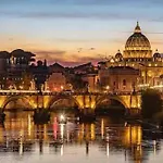 Trevi\'S Apartment