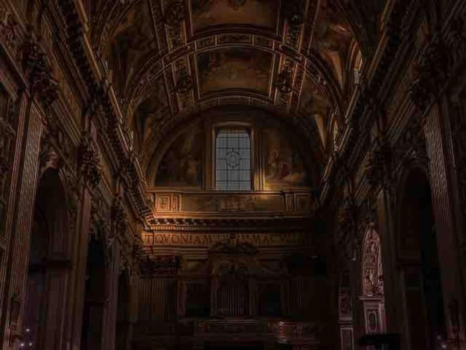 Trevi's Apartment *